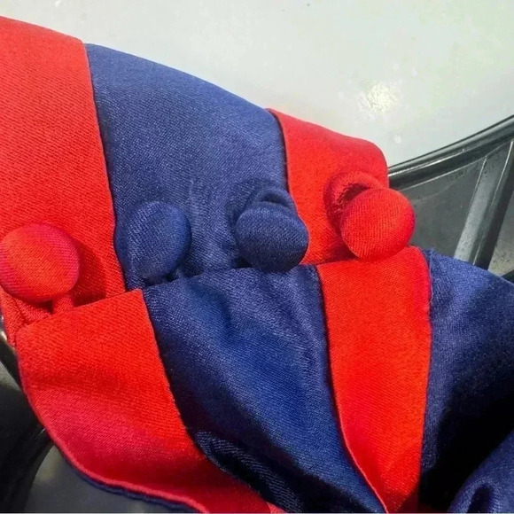 NWT Bebe silk sleeveless, openhigh neck blouse size small - Picture 11 of 11